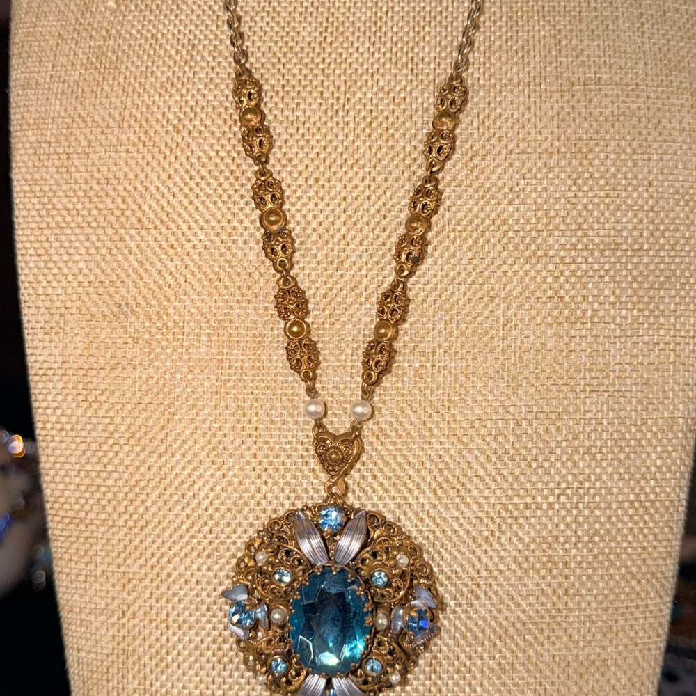 Vintage Western Germany Gold and Blue Pendant Necklace - Picture 6 of 11